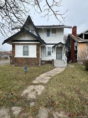2376 Leslie Street, Detroit, MI 48238