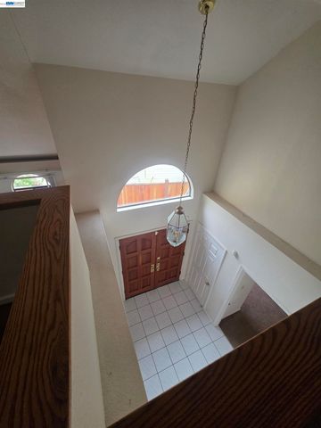 38179 Acacia Ct, Fremont, CA 94536