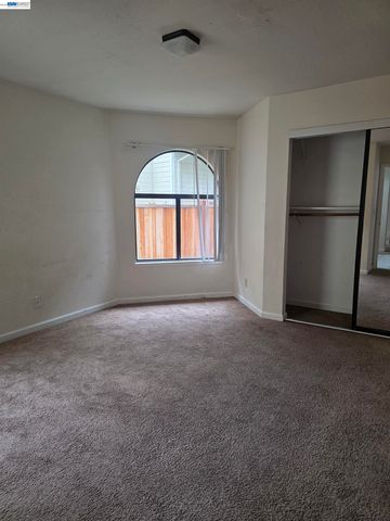 38179 Acacia Ct, Fremont, CA 94536