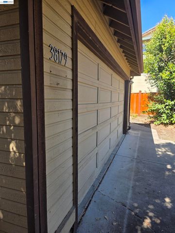 38179 Acacia Ct, Fremont, CA 94536