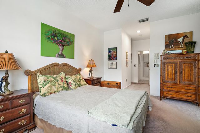 8205 Sandpiper Way, West Palm Beach, FL 33412