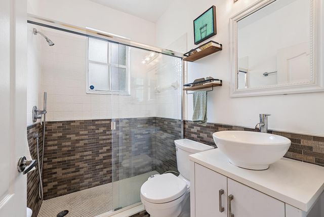 8205 Sandpiper Way, West Palm Beach, FL 33412