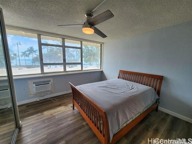 2500 Kalakaua Avenue 201, Honolulu, HI 96815