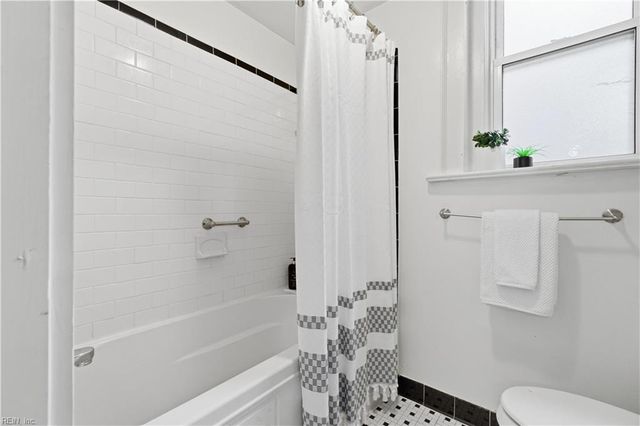 1413 Colonial Ave Apt C1, Norfolk, VA 23517