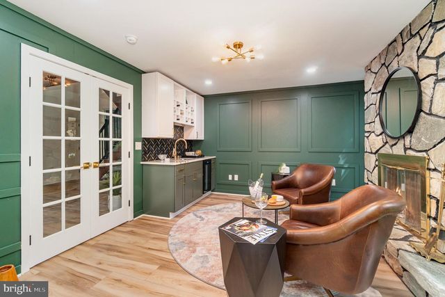 555 HILLTOP RD, Hummelstown, PA 17036