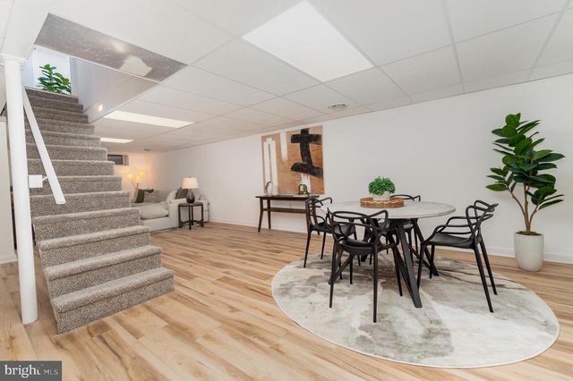 555 HILLTOP RD, Hummelstown, PA 17036