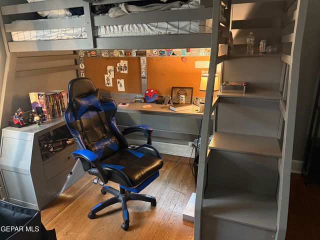 913 E NEVADA Avenue, El Paso, TX 79902
