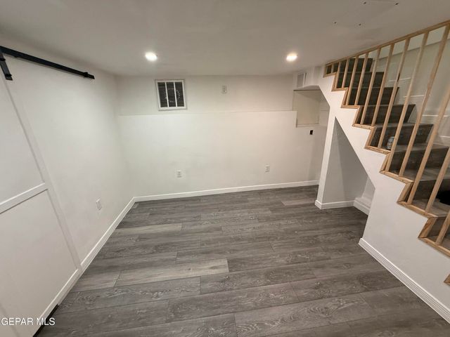 913 E NEVADA Avenue, El Paso, TX 79902