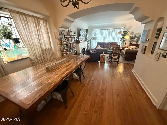 913 E NEVADA Avenue, El Paso, TX 79902
