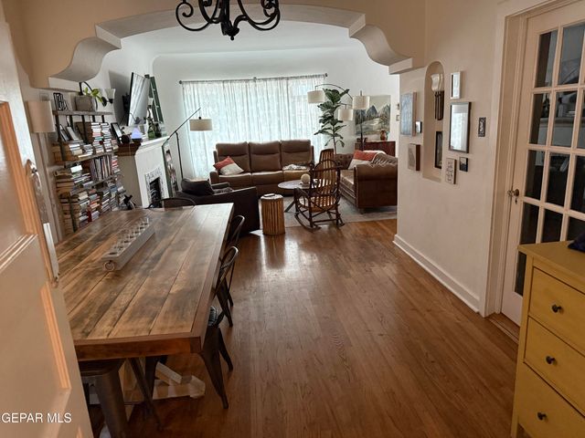 913 E NEVADA Avenue, El Paso, TX 79902