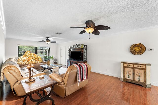 4863 Hawkwood Road B, Boynton Beach, FL 33436