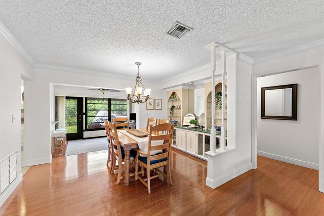 4863 Hawkwood Road B, Boynton Beach, FL 33436