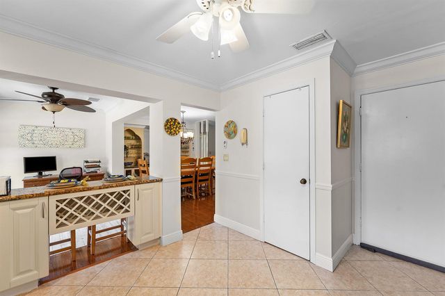 4863 Hawkwood Road B, Boynton Beach, FL 33436