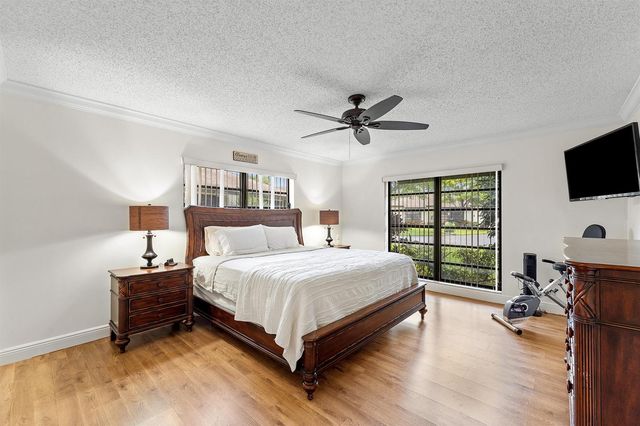 4863 Hawkwood Road B, Boynton Beach, FL 33436