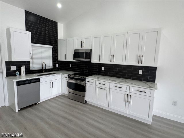 7296 Pebble Beach RD, Fort Myers, FL 33967