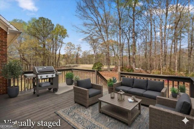 304 Pinehurst Way, Carrollton, GA 30116