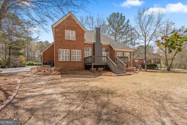 304 Pinehurst Way, Carrollton, GA 30116