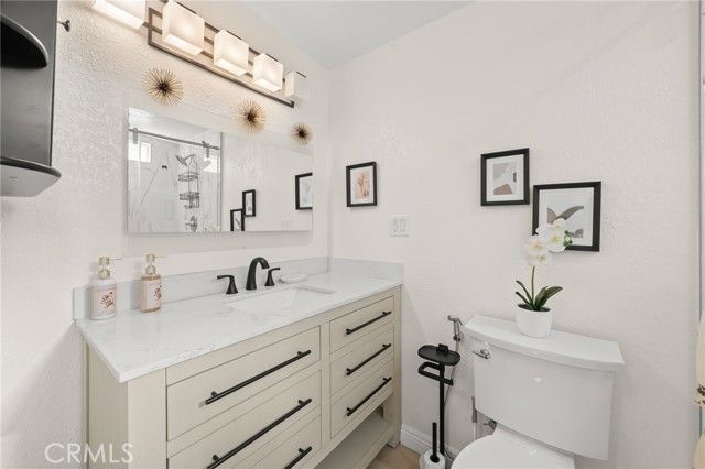 13533 Terra Bella, Pacoima (los Angeles), CA 91331