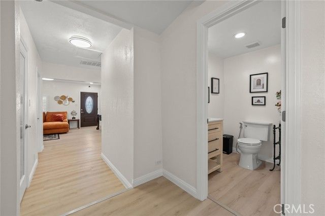 13533 Terra Bella, Pacoima (los Angeles), CA 91331