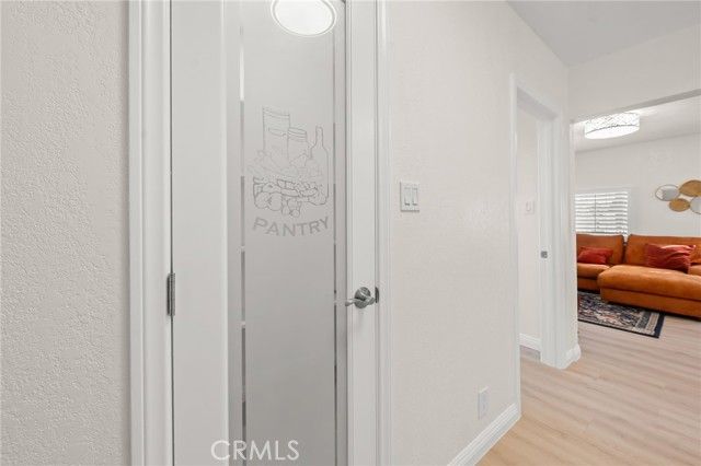 13533 Terra Bella, Pacoima (los Angeles), CA 91331