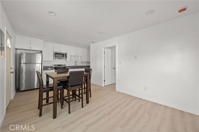 13533 Terra Bella, Pacoima (los Angeles), CA 91331