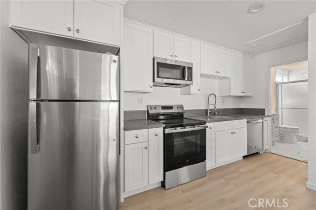 13533 Terra Bella, Pacoima (los Angeles), CA 91331