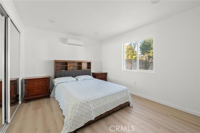 13533 Terra Bella, Pacoima (los Angeles), CA 91331