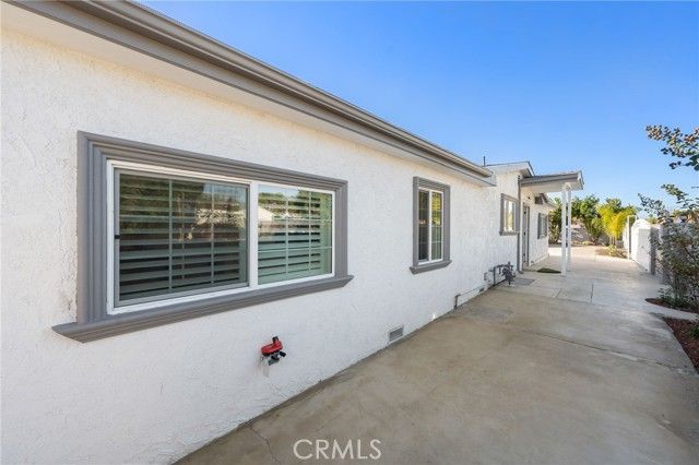 13533 Terra Bella, Pacoima (los Angeles), CA 91331