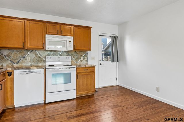 8538 sheffield Street, Omaha, NE 68122