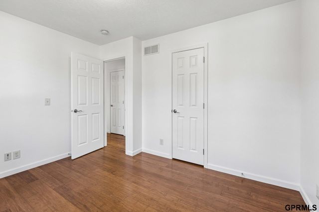 8538 sheffield Street, Omaha, NE 68122