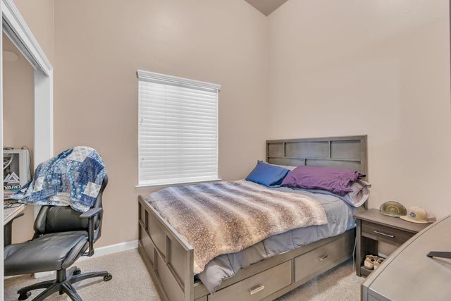 2512 Keats Avenue, Clovis, CA 93611