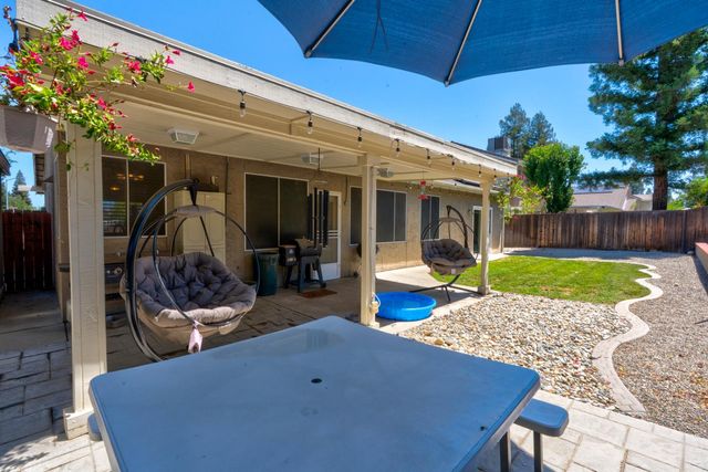 2512 Keats Avenue, Clovis, CA 93611