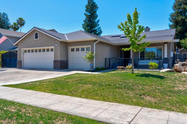 2512 Keats Avenue, Clovis, CA 93611
