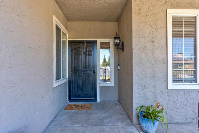 2512 Keats Avenue, Clovis, CA 93611