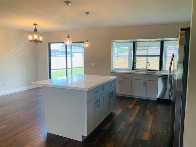 1191 SE Sabina Lane, Port St. Lucie, Port St Lucie, FL 34983