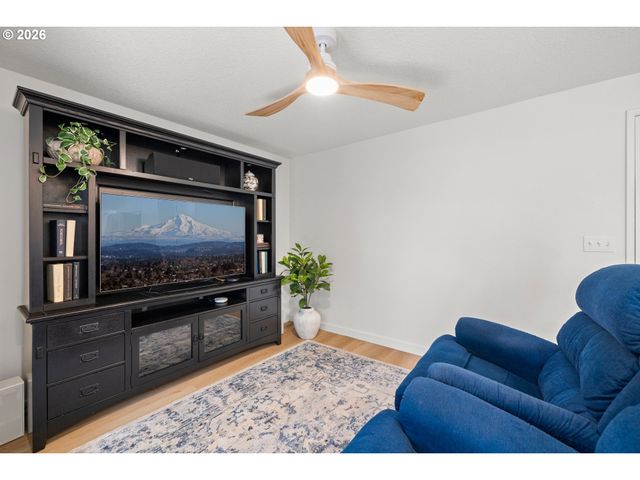 21160 Sw JAY St, Beaverton, OR 97003