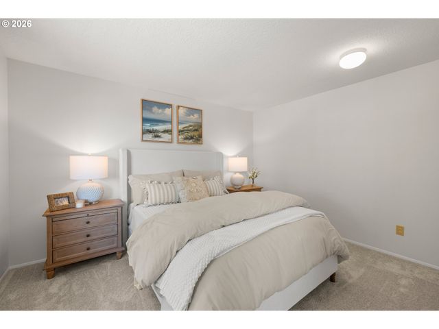 21160 Sw JAY St, Beaverton, OR 97003