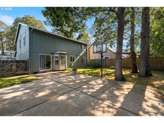 21160 Sw JAY St, Beaverton, OR 97003