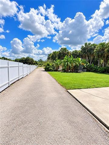 3180 Everglades BLVD S, Naples, FL 34117