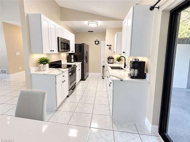 3180 Everglades BLVD S, Naples, FL 34117