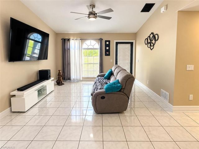3180 Everglades BLVD S, Naples, FL 34117
