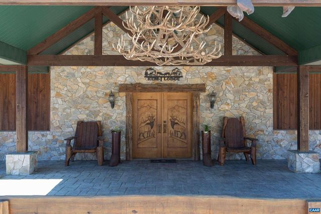 240 STONELEIGH RD, Palmyra, VA 22963