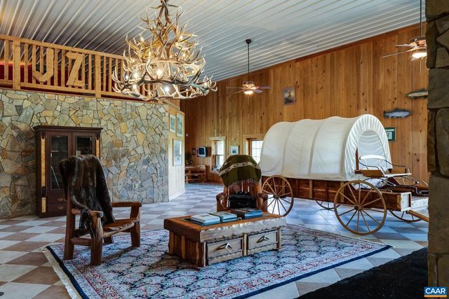 240 STONELEIGH RD, Palmyra, VA 22963