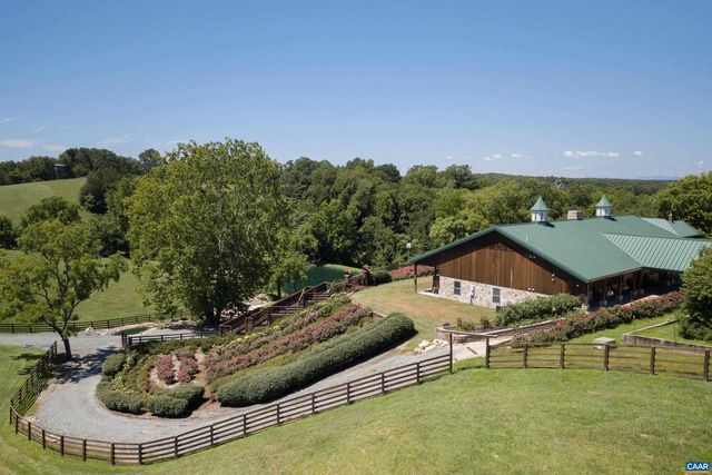 240 STONELEIGH RD, Palmyra, VA 22963