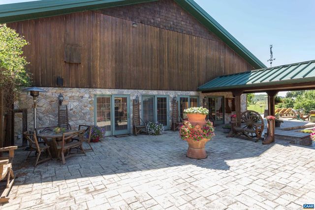 240 STONELEIGH RD, Palmyra, VA 22963