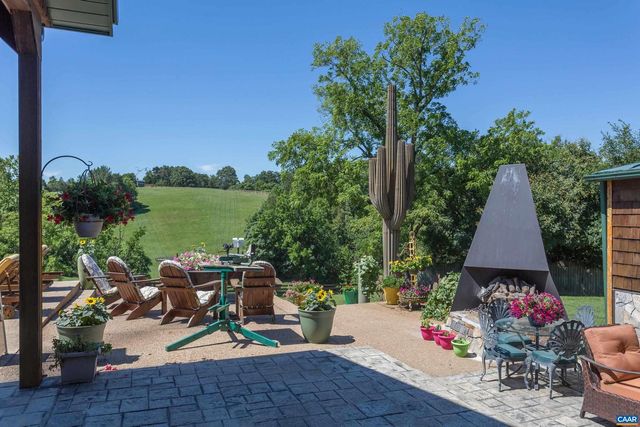 240 STONELEIGH RD, Palmyra, VA 22963