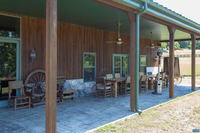 240 STONELEIGH RD, Palmyra, VA 22963