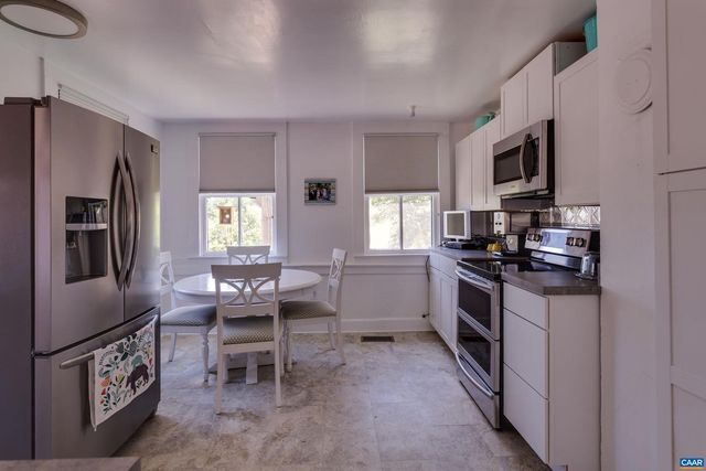 240 STONELEIGH RD, Palmyra, VA 22963