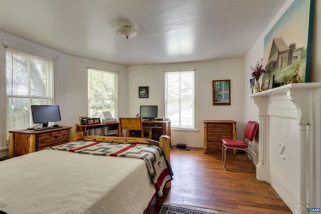 240 STONELEIGH RD, Palmyra, VA 22963