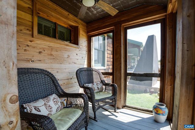 240 STONELEIGH RD, Palmyra, VA 22963